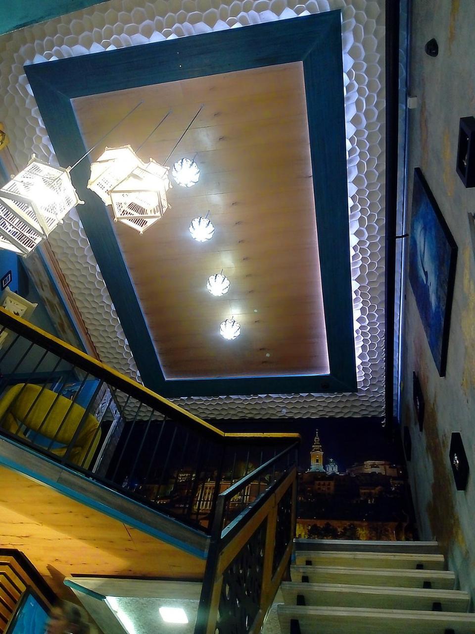 Nappark Hostel Belgrad Exteriör bild