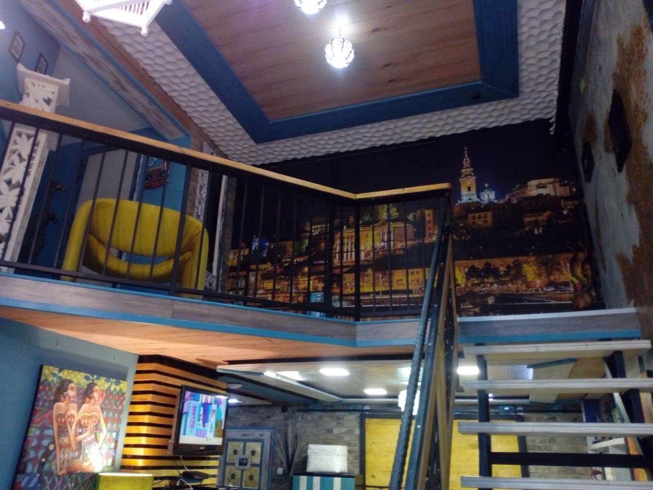 Nappark Hostel Belgrad Exteriör bild